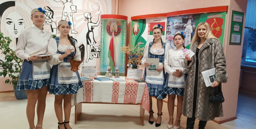Сэрцам роднага слова краніся!