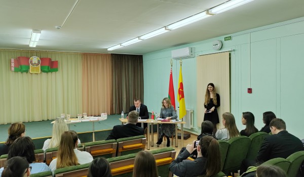 XVII Пленум и учеба секретарей